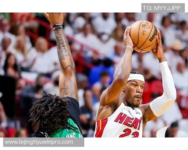 斯玛特称热火队实力强劲我们将全力以赴拼搏争胜才是最重要的目标 斯玛特称热火队实力强劲我们将全力以赴拼搏争胜才是最重要的目标