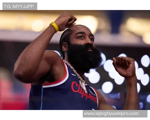 哈登表现出色场均29分却难救快船困境1胜9负令人失望